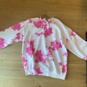 Tie dye pink sweatshirt!